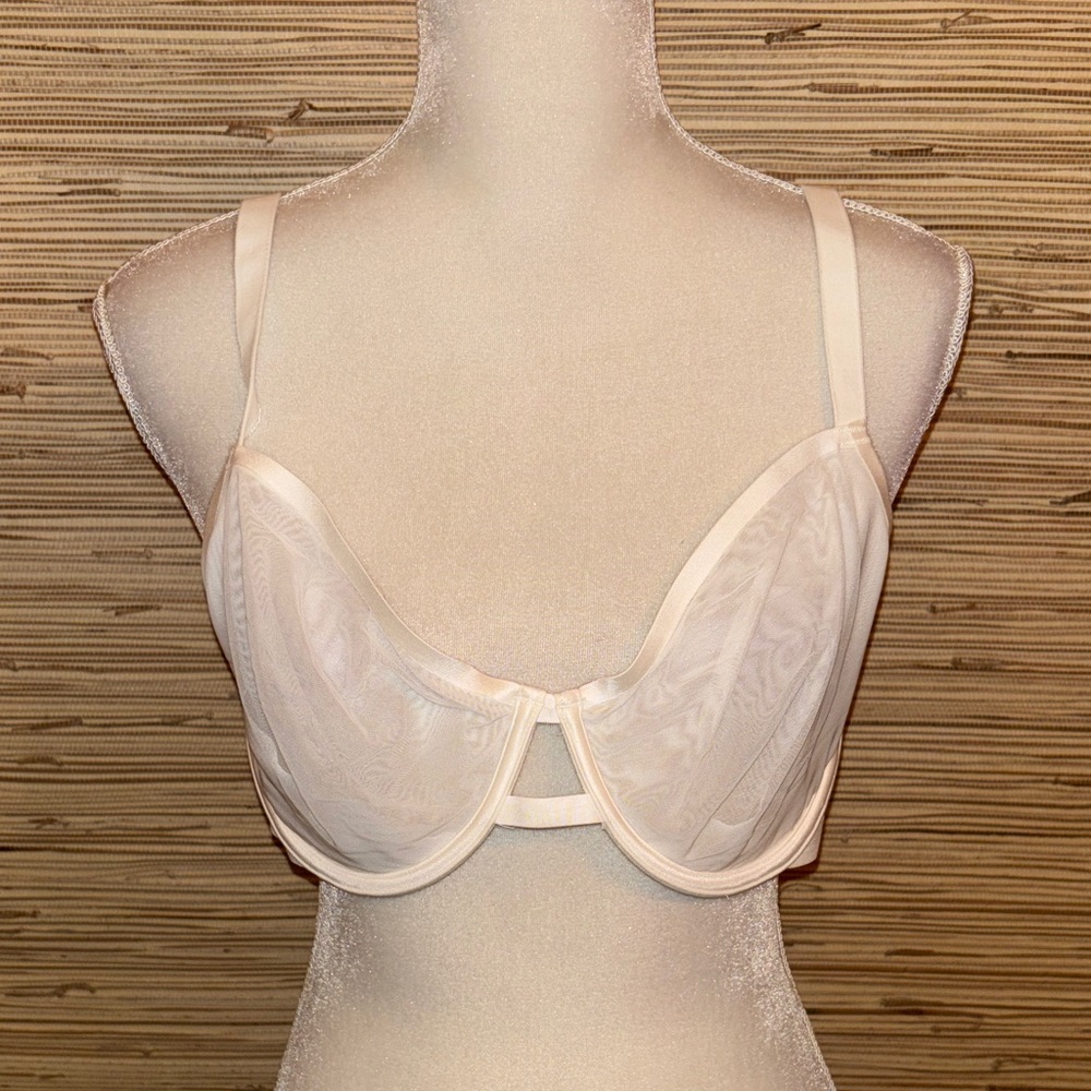 Auden Cream Underwire Sheer Bra 38D EUC!